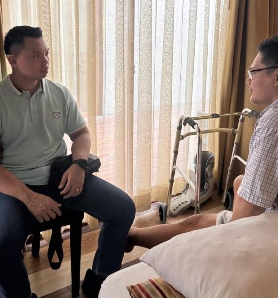 Yoga (Ketua DPC Gerindra Denpasar dan Wakil Ketua DPRD Denpasar) mengunjungi Pino Bahari.